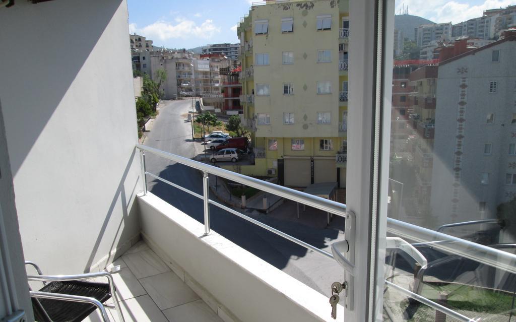 Aza Butik Hotel Kuşadası Ngoại thất bức ảnh