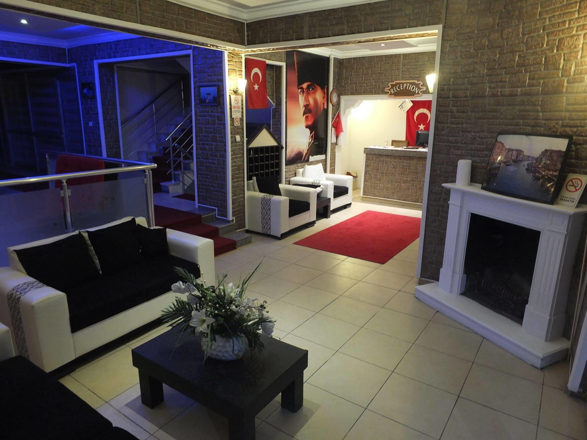 Aza Butik Hotel Kuşadası Ngoại thất bức ảnh