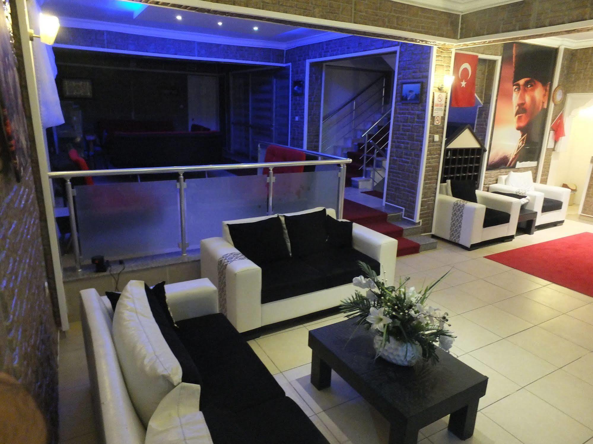 Aza Butik Hotel Kuşadası Ngoại thất bức ảnh