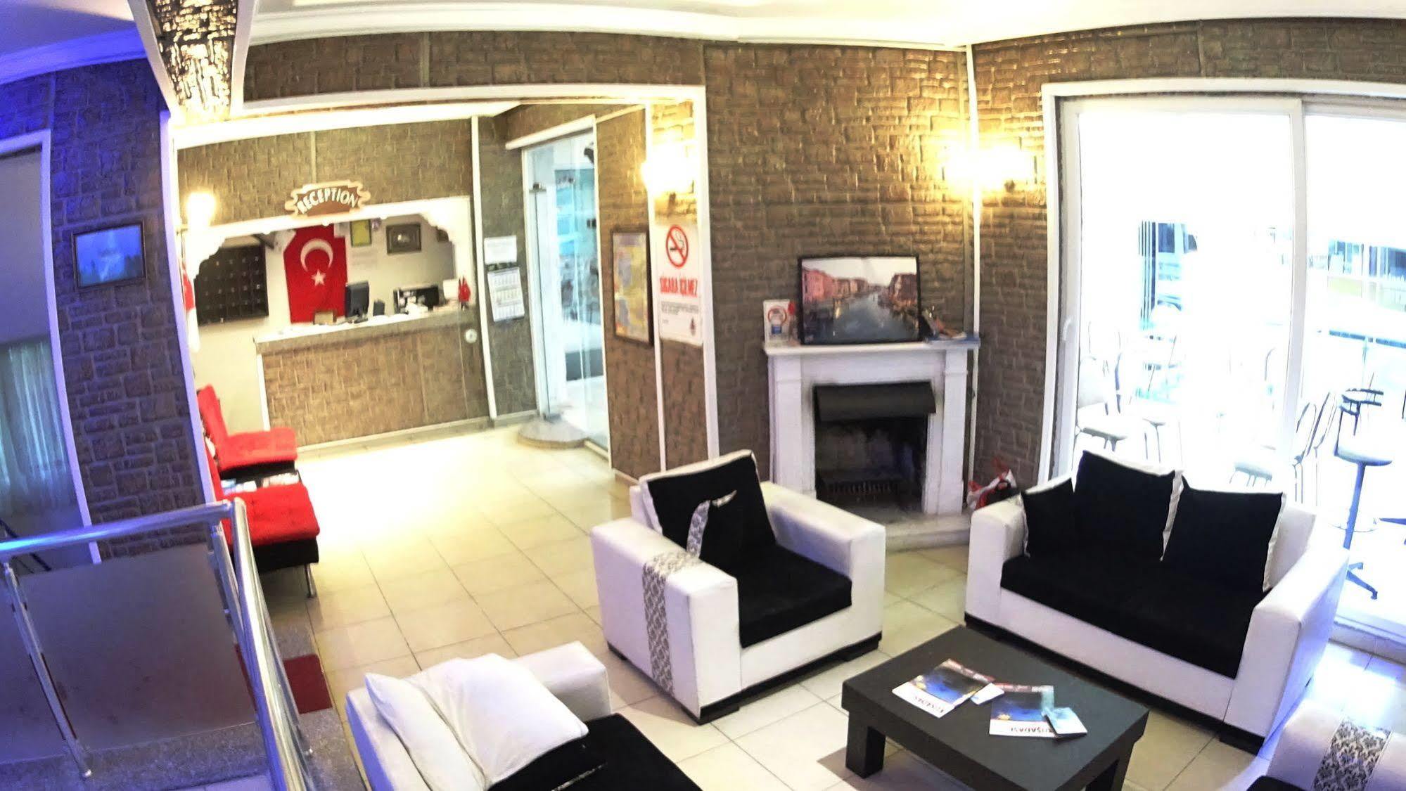 Aza Butik Hotel Kuşadası Ngoại thất bức ảnh