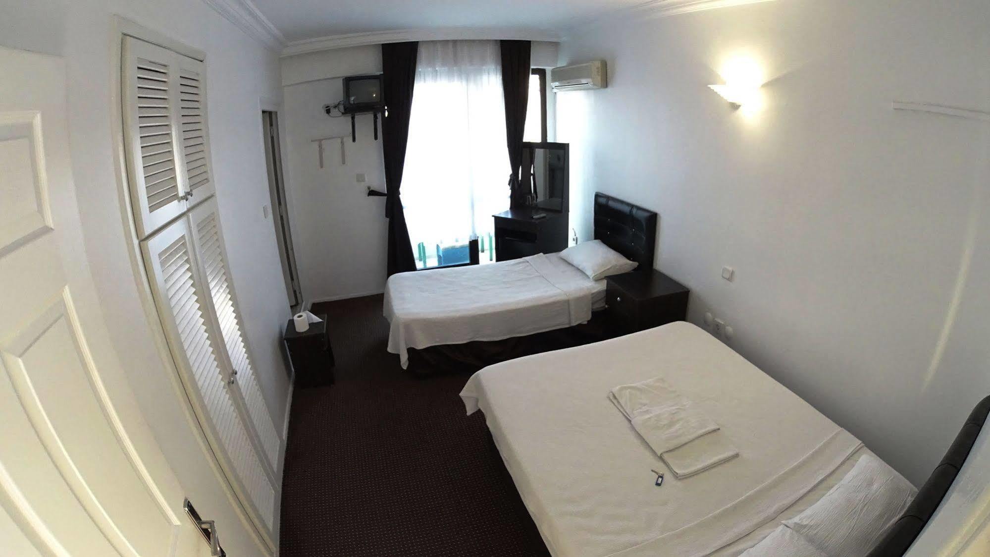 Aza Butik Hotel Kuşadası Ngoại thất bức ảnh