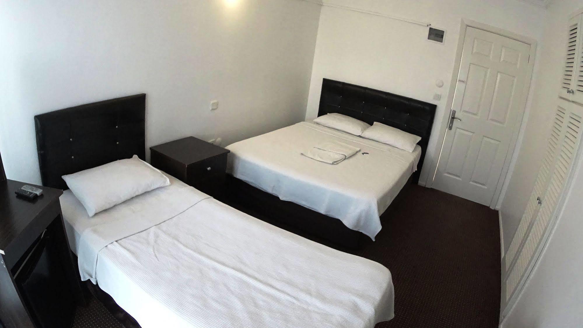 Aza Butik Hotel Kuşadası Ngoại thất bức ảnh