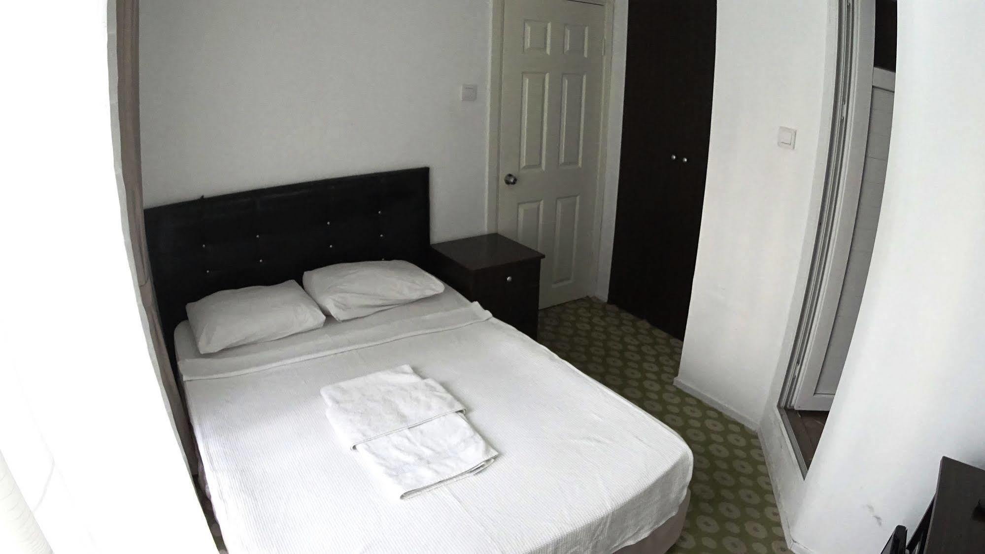 Aza Butik Hotel Kuşadası Ngoại thất bức ảnh