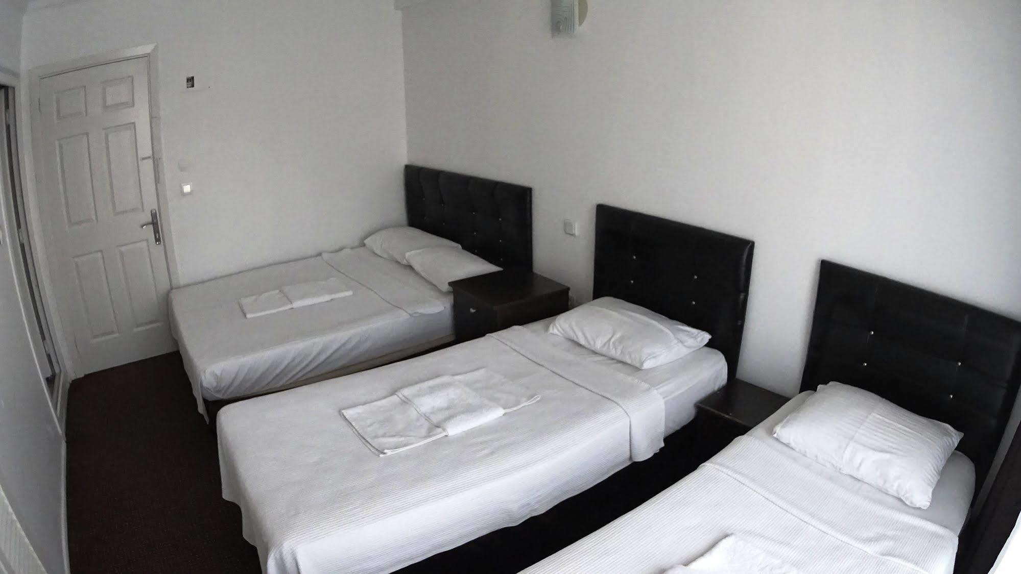 Aza Butik Hotel Kuşadası Ngoại thất bức ảnh
